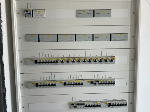 Smart rozvádzač – Čierne Pole – foto 2