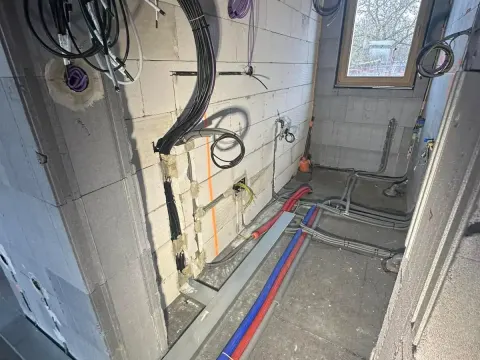 Hrubá montáž pre smart elektroinštaláciu – foto 5